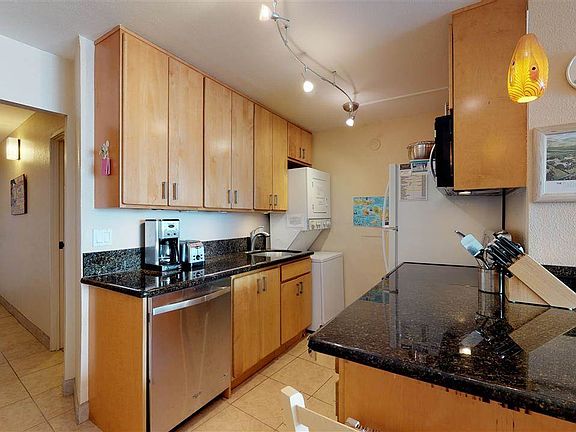 5th image of 150 Hauoli St APT 408