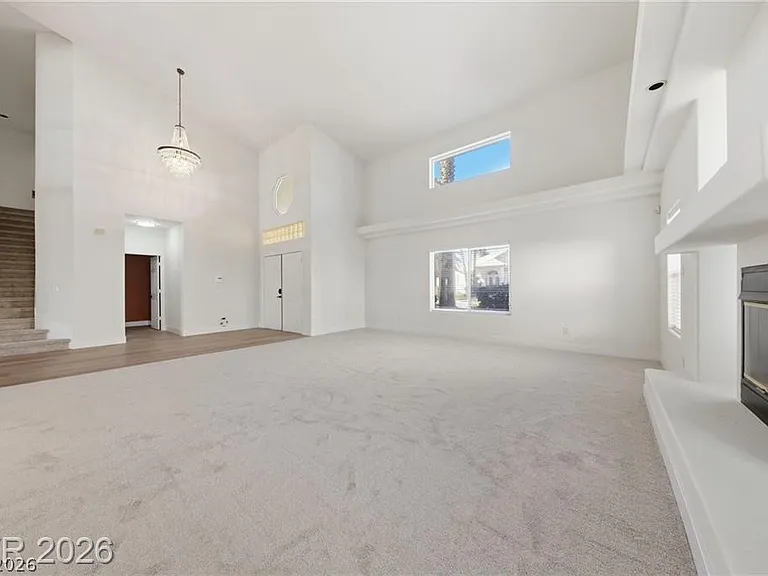 5424 Castle Vista Ct — Photo 3
