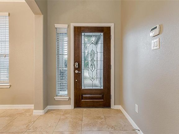 3rd image of 3549 Twin Pines Dr