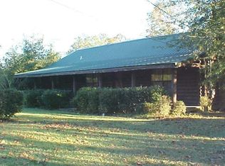 2215 Palestine Rd, Picayune, MS 39466