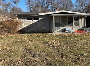 5421 N 37th St, Omaha, NE 68111