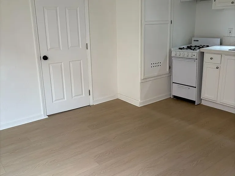 842 Alamitos Ave — Photo 28