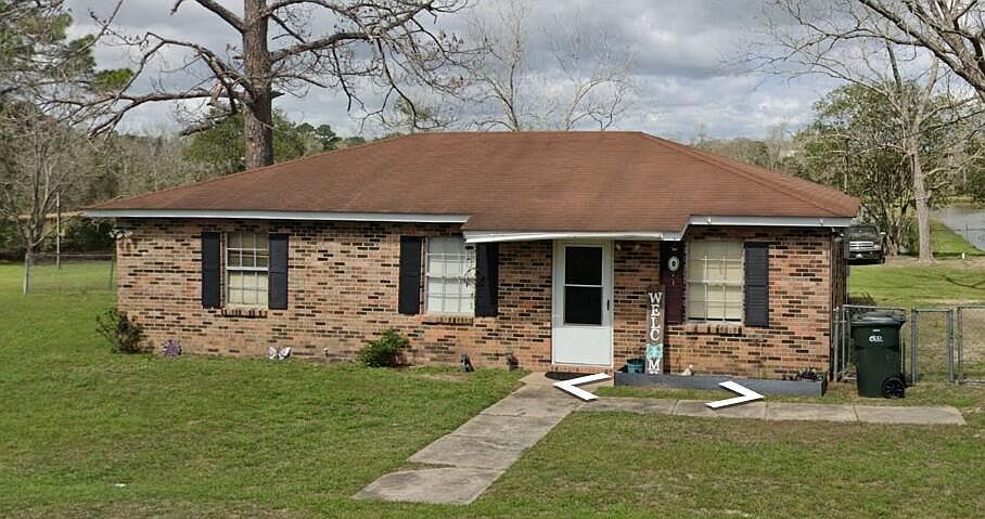 1st image of 109 Hillcrest Dr