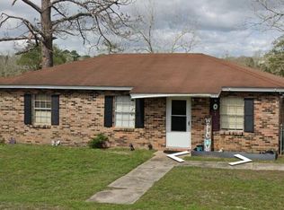 109 Hillcrest Dr, Opp, AL 36467