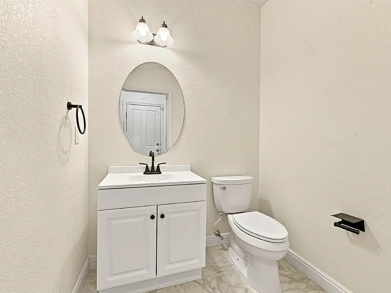 9217 Kornbrust Cir — Photo 6