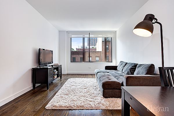 1st image of 211 E 13th St #5E