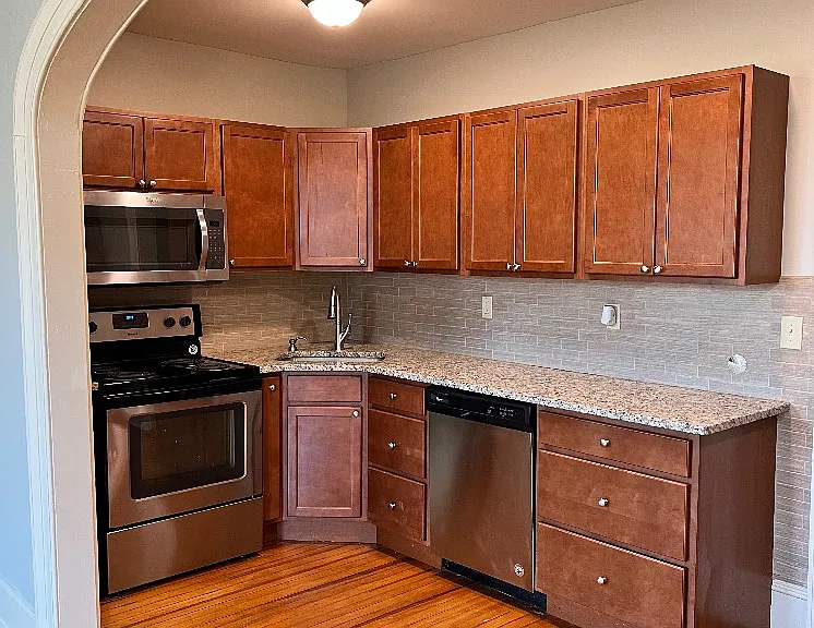 3 Washington Ave #2 — Photo 3