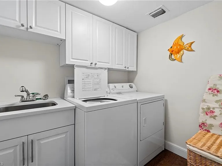 4031 Gulf Shore Blvd N #25 — Photo 20