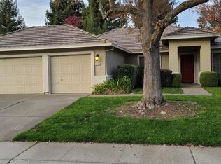 11721 New Albion Dr, Gold River, CA 95670
