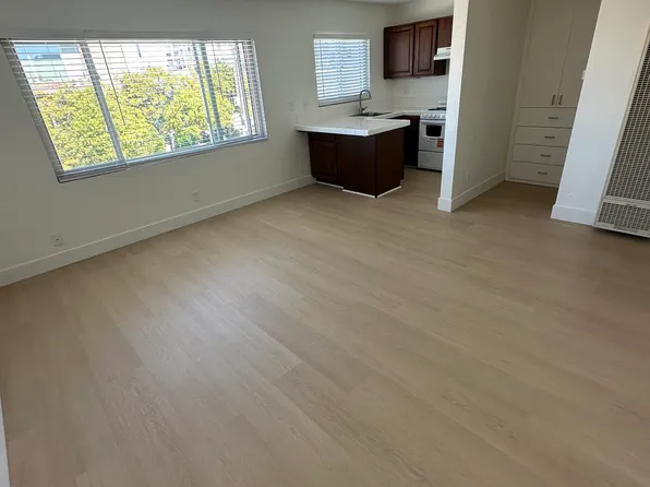 2262 Brant St APT 8, San Diego, CA 92101