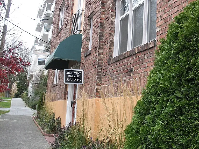 Eversen Apartments — Photo 3