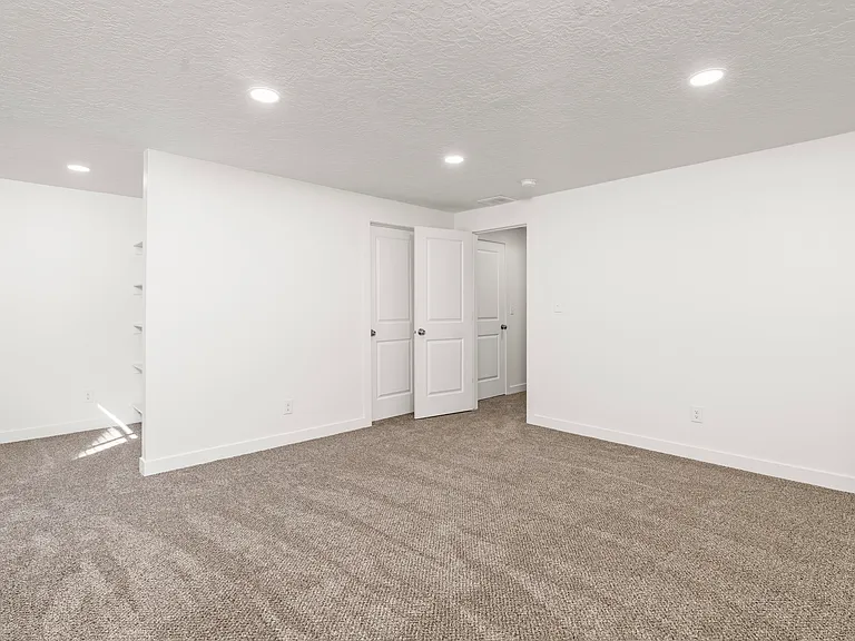 9361 Crowley Way — Photo 24