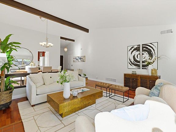 5th image of 32 Lido Cir