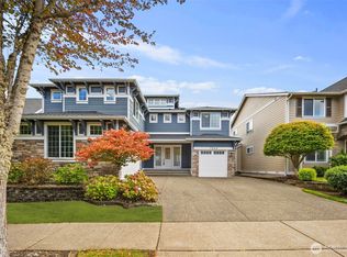 7849 Greenview Dr NE, Lacey, WA