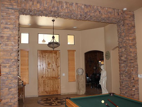 5th image of 19132 W Townley Ct