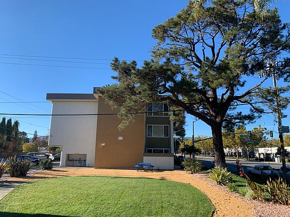 The Hamilton Apartments