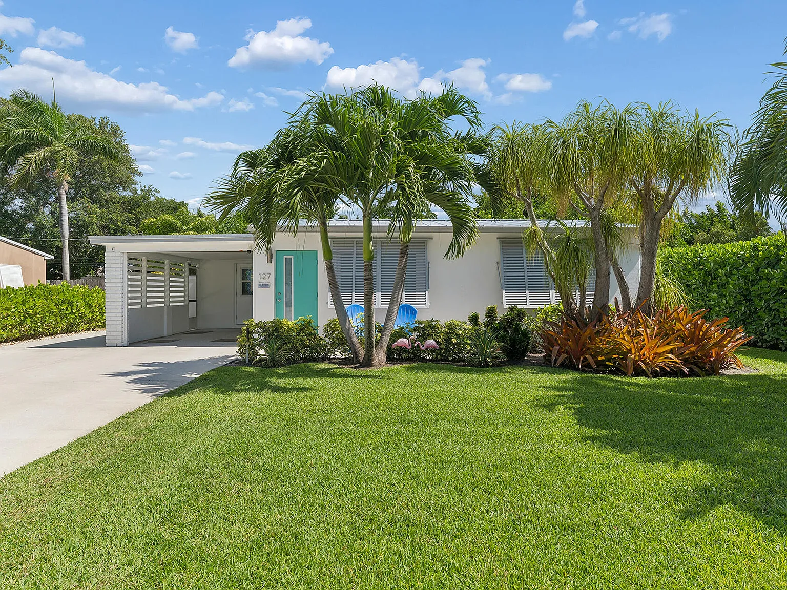 2 bed, 1.5 bath, 754 sqft, $5,000 — Photo 1