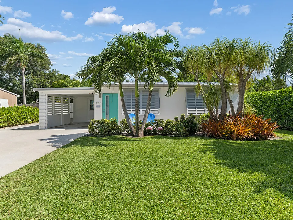 127 SW 10th Ave