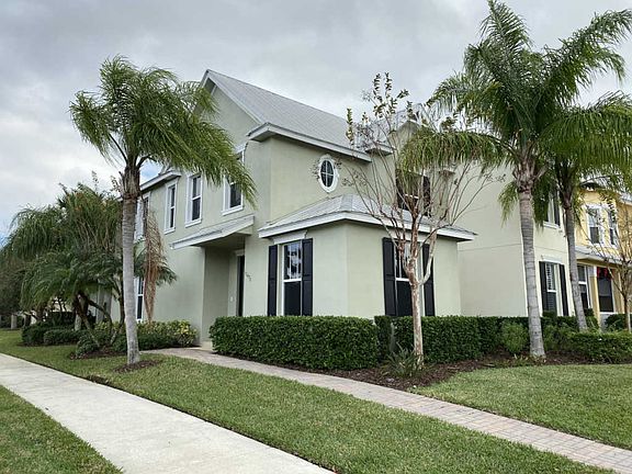 3rd image of 10470 SW Waterway Ln