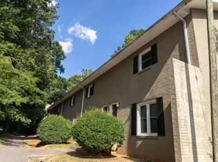299- 1208 10th Street Boulevard Northwest - 3, Hickory, NC 28601