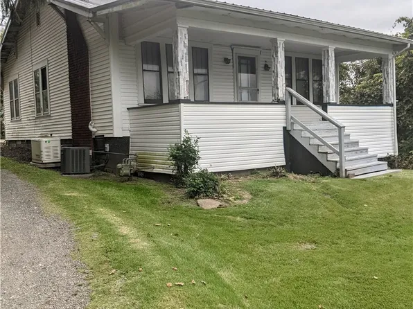 64629 Rock Mount Rd, Bellaire, OH 43906