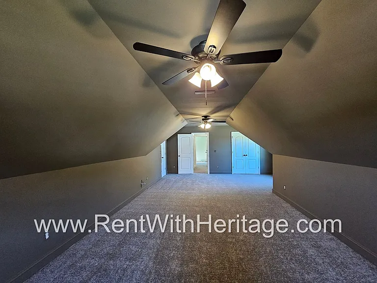 182 Saddleridge Dr — Photo 50
