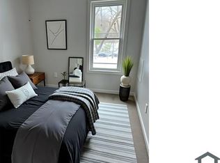 2340 E 90th St, Cleveland, OH 44106