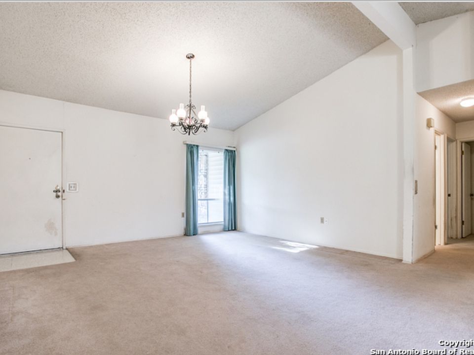 1st image of 12723 La Quinta St #1
