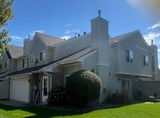 8588 Brinkley Ln, Inver Grove Heights, MN 55076