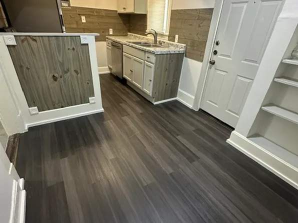 1115 N Crawford St #2, Dallas, TX 75203