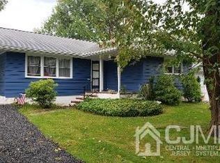 335 S Madison Ave, Dunellen, NJ 08812