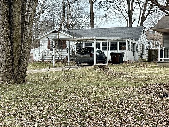 2nd image of 7941 Irvington Ave