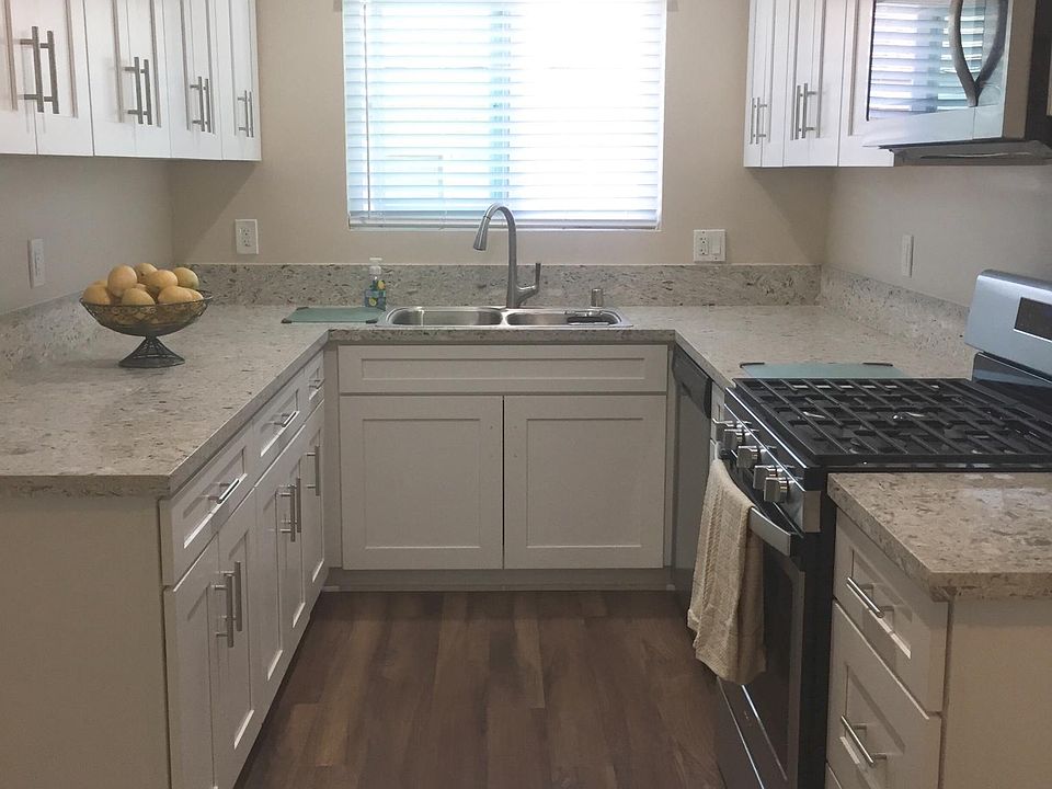 1st image of 11646 205th St