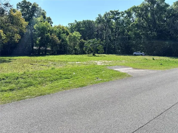 2281 NW 7th St, Ocala, FL 34475