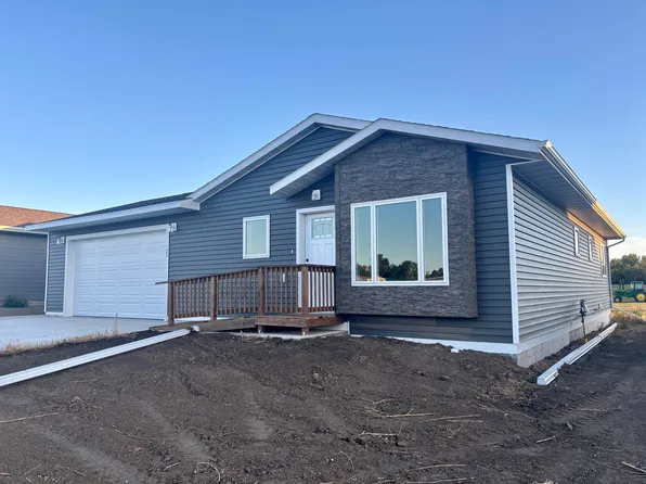 1605 E Sully Ave, Pierre, SD 57501