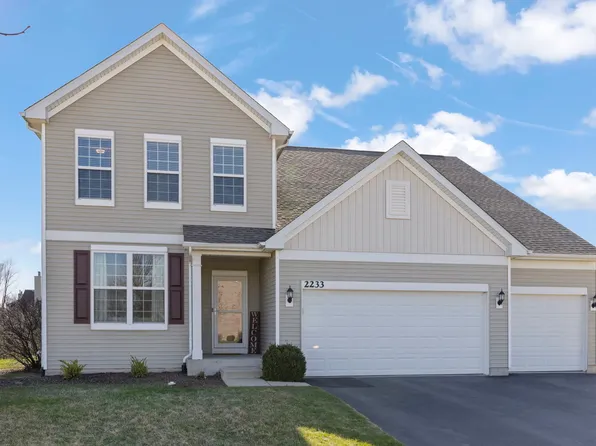 2233 Olive Ln, Yorkville, IL 60560