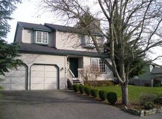 940 221st Ave NE, Sammamish, WA 98074