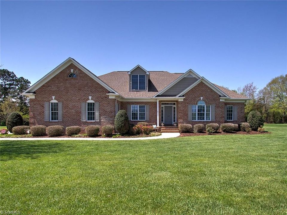 1st image of 7795 Crabtree Valley Ct