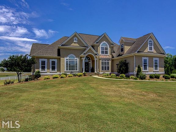 2nd image of 140 Riveroak Dr