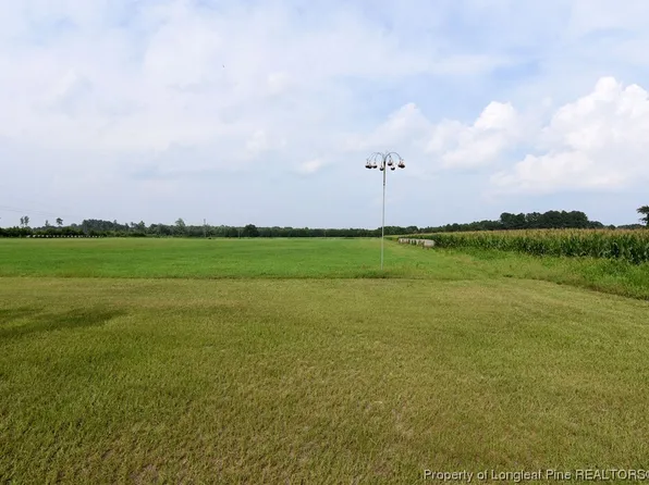 Ambrose Dr, Lumberton, NC 28360