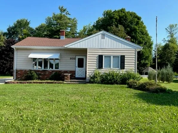 803 Randolph St, Mishicot, WI 54228