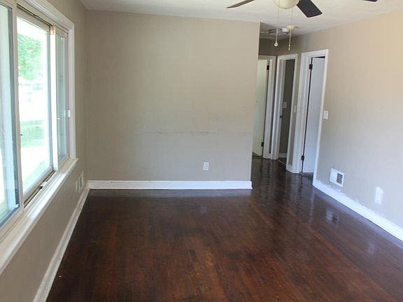 5th image of 2756 Kirkland Dr NW