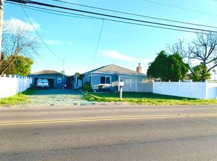 3318 Paradise Rd, Modesto, CA 95358