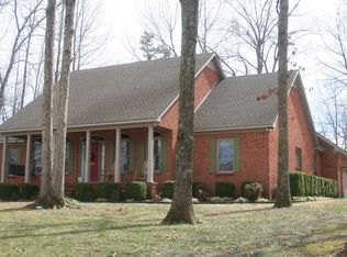 400 Hickory Stick St SW, Hartselle, AL 35640