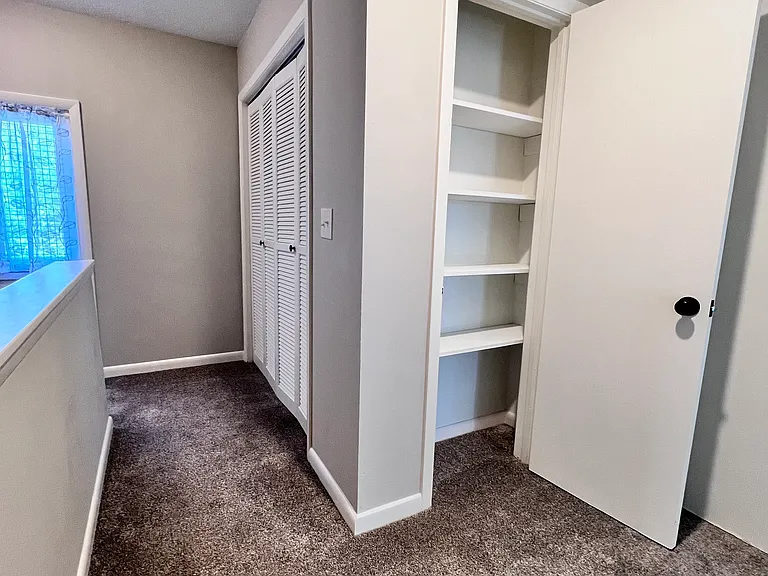 401 Century Ct — Photo 16