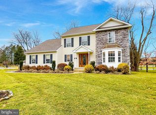 105 Upper Silver Lake Rd, Newtown, PA 18940