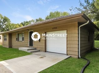11705 E 51st St, Raytown, MO 64133