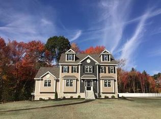 19 Fieldstone Ln, North Billerica, MA 01821