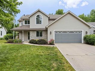 21 Black Stone Cir, Madison, WI 53719
