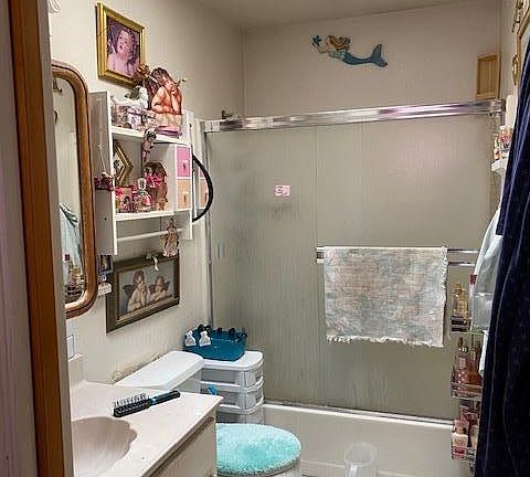 5th image of 188 Marian Ln